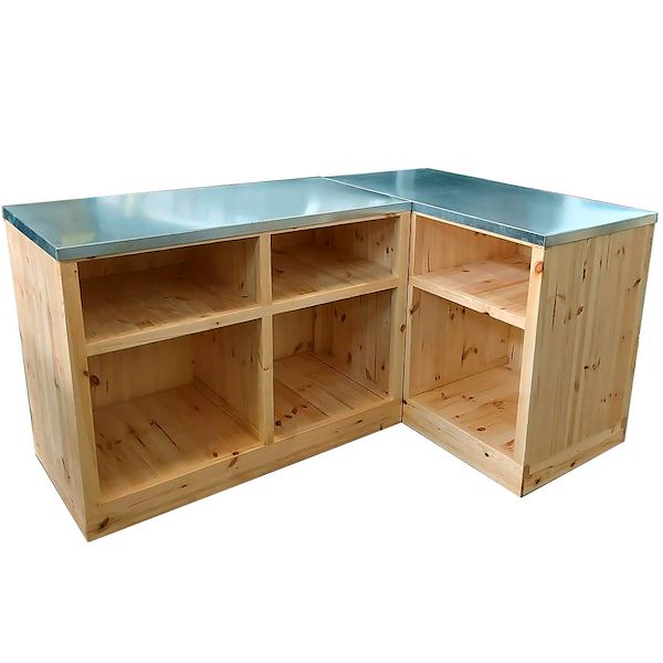 Banco de madera natural y tablero de chapa galvanizada